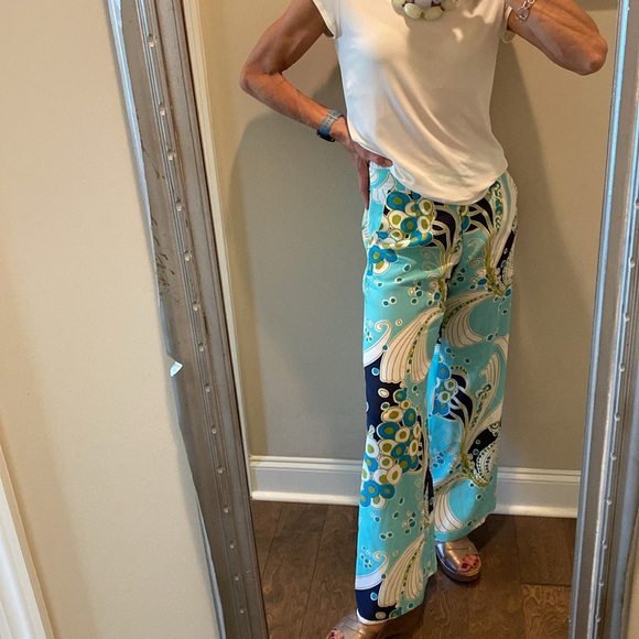 Designer Retro Print Silk Pants - Picture 6 of 11